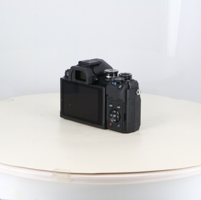 オリンパス OM-D E-M10 MARK4 ボディ ブラック