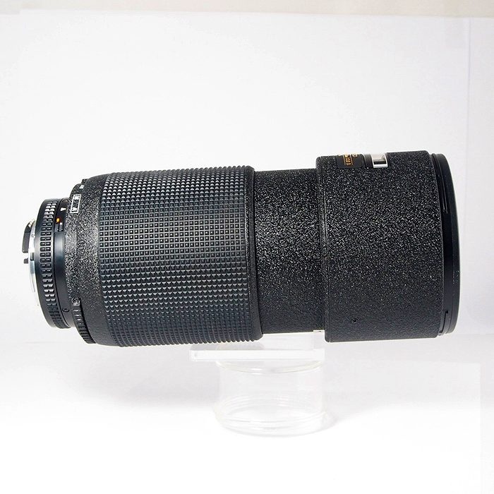 ニコン AF ED 80-200/F2.8