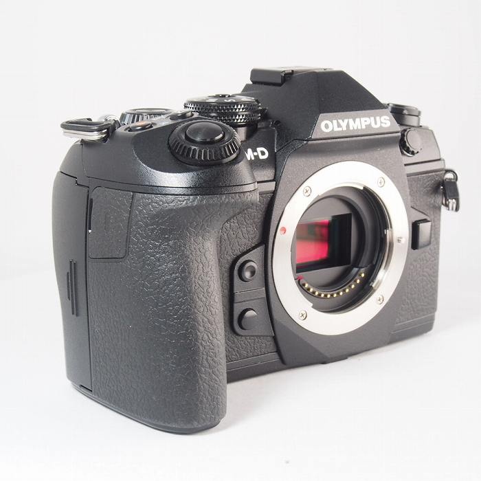 オリンパス OM-D E-M1 Mark II