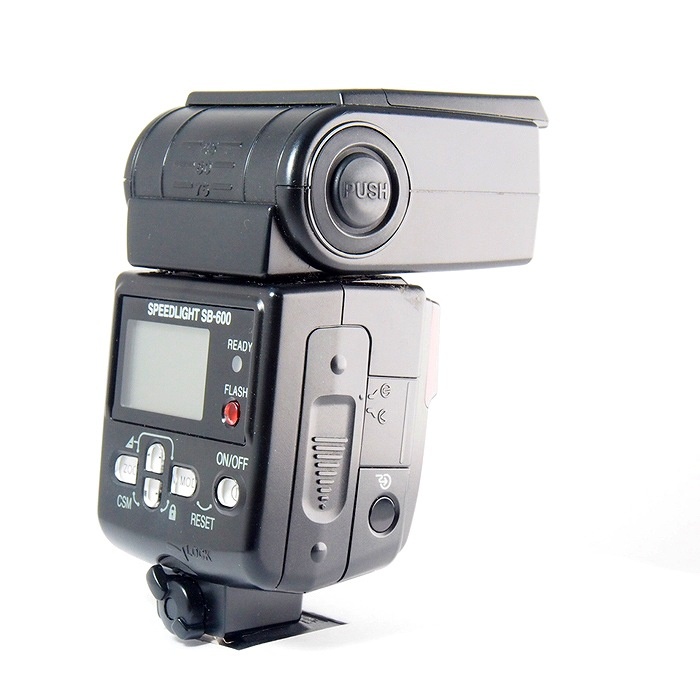 ニコン SB-600 スピードライト