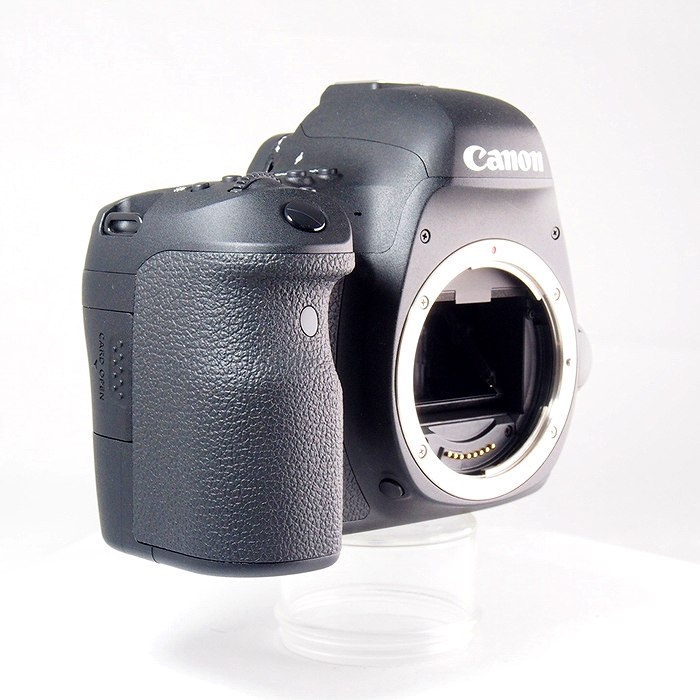 キヤノン EOS 6D Mark II
