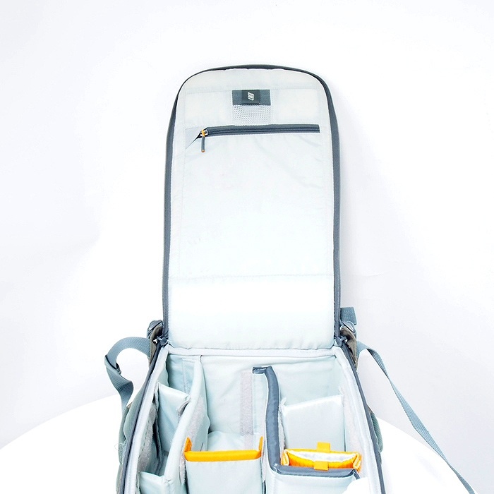 ロープロ フリップサイド 300AW II 迷彩