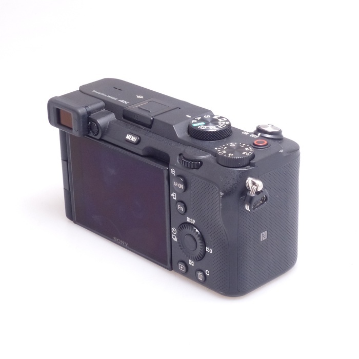 ソニー α7C ボデイ