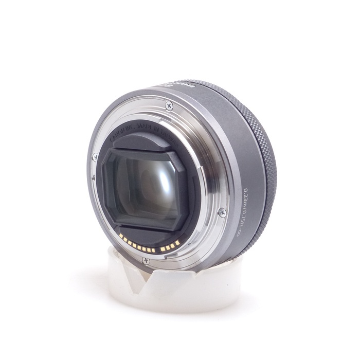 キヤノン RF28/F2.8 STM