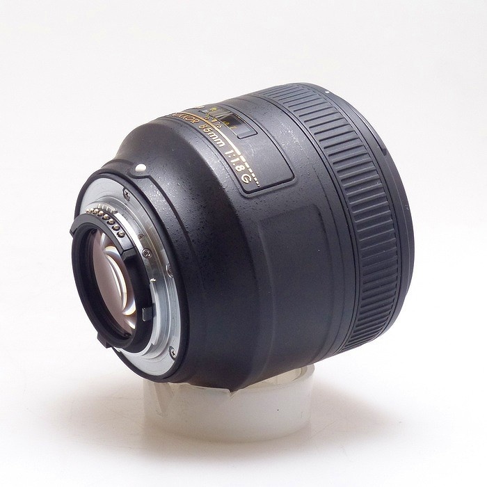 ニコン AF-S 85/1.8G