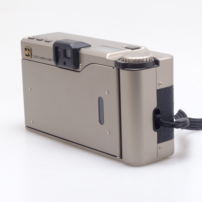 ライカ minilux チタン