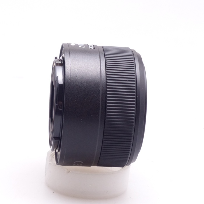 ニコン Z 40/F2