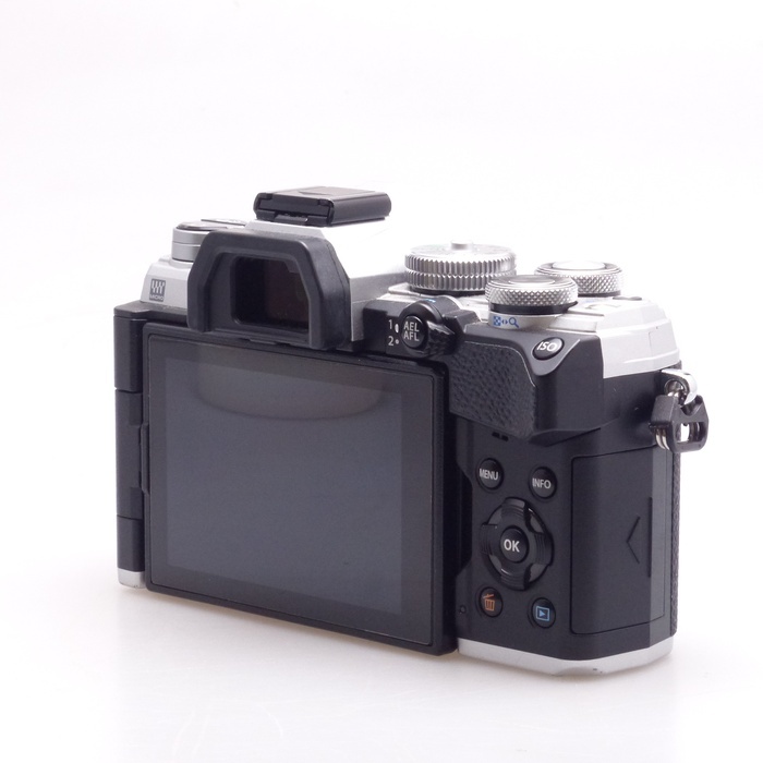 オリンパス OM-D E-M5 MARK3 ボデイ シルバー