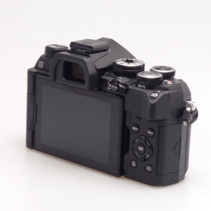 OM SYSTEM OM-5 MARKII ボデイ ブラツク