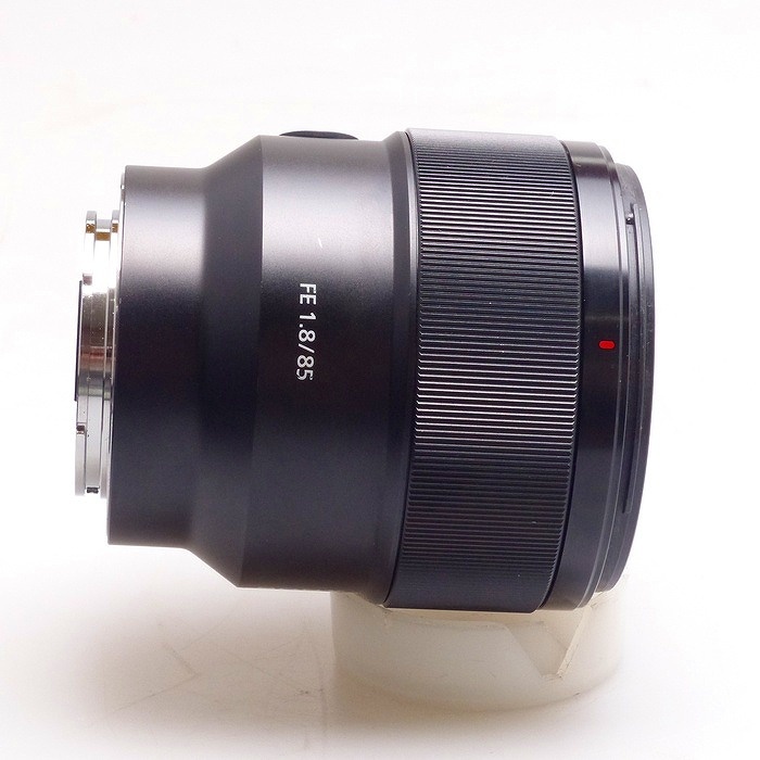 ソニー FE 85/1.8