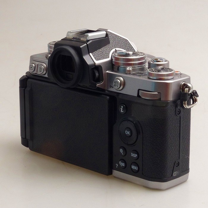 ニコン Z fc 16-50 VR レンズキット シルバー