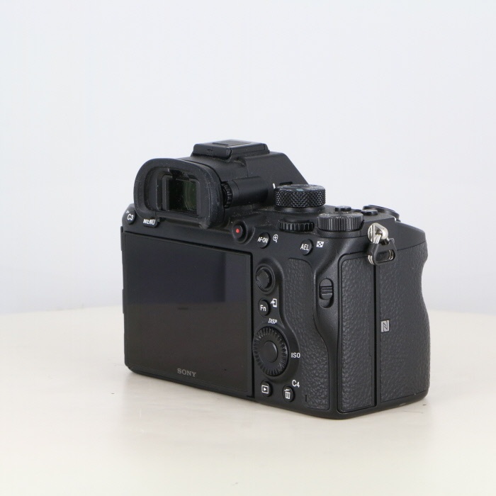 ソニー α7III (ILCE-7M3) ボディ