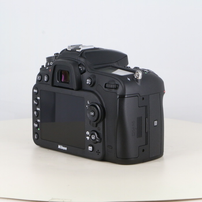 ニコン D7200 ボデイ