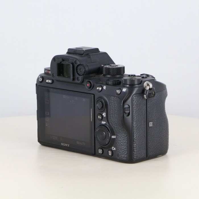 ソニー α7RIII (ILCE-7RM3) ボデイ
