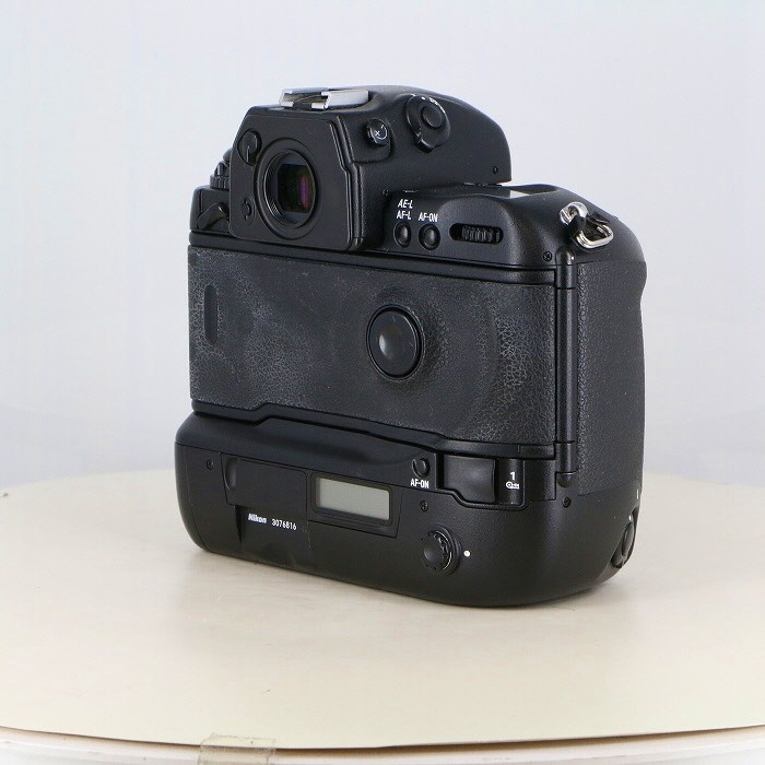 ニコン F5