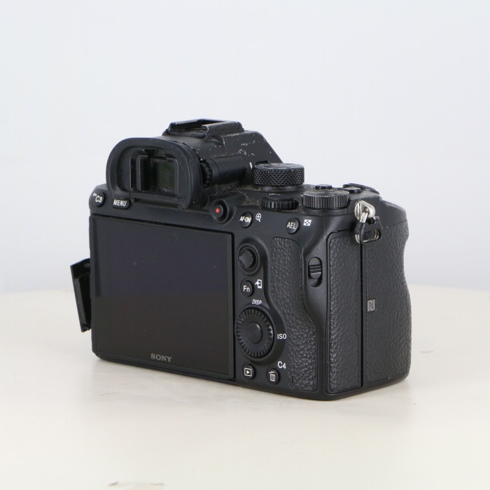 ソニー α7III (ILCE-7M3) ボディ