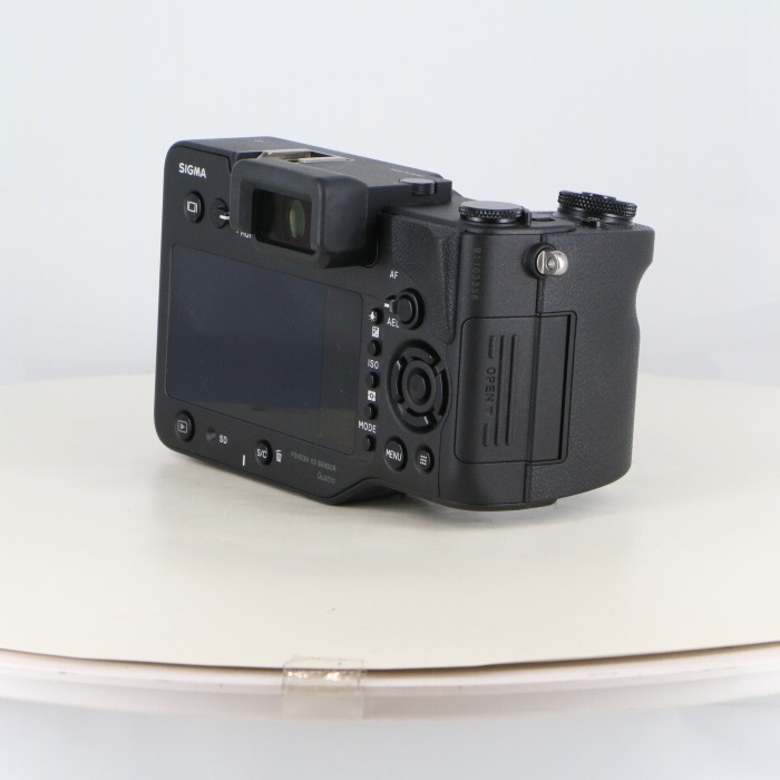 シグマ SD QUATTRO