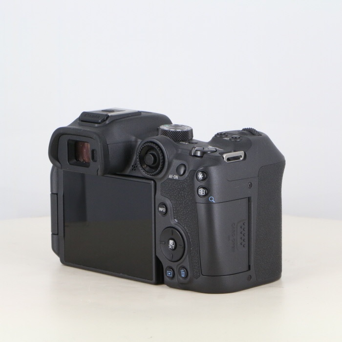 キヤノン EOS R7 ボディ