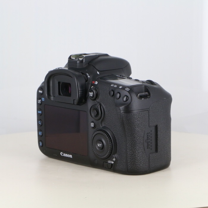キヤノン EOS 7D MARKII ボディ