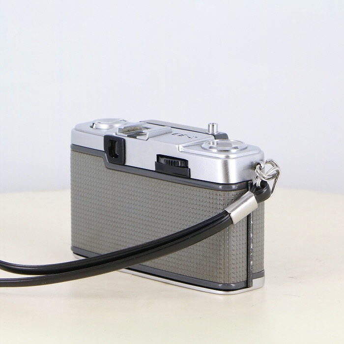 オリンパス PEN EE-2