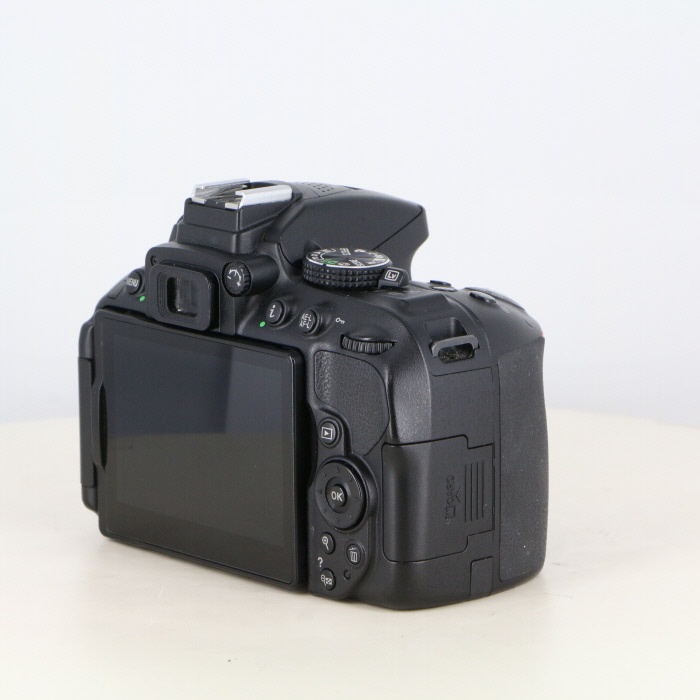 ニコン D5300 ボディ ブラック