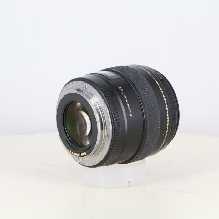 キヤノン EF85/1.8 USM