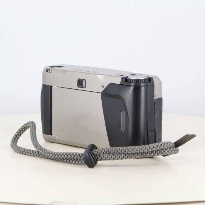 コンタックス T2