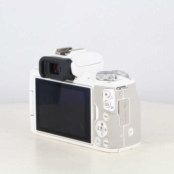 キヤノン EOS KISS M2 ボデイ ホワイト