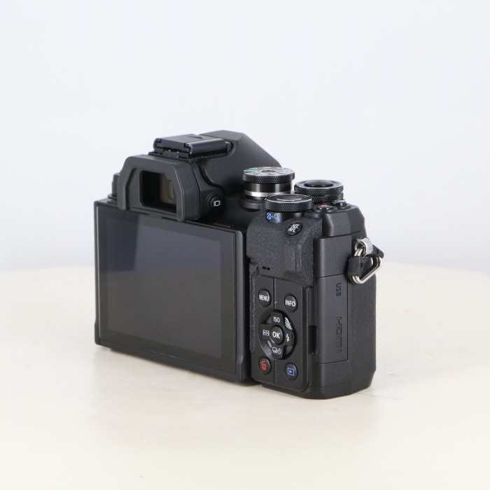 オリンパス OM-D E-M10 MARK IV(4) ボディ ブラック