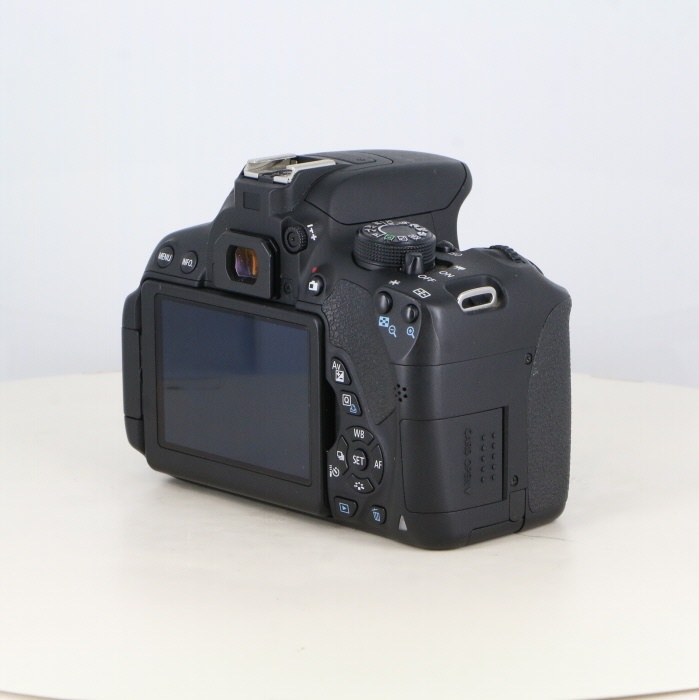 キヤノン EOS KISS X7i ボディ