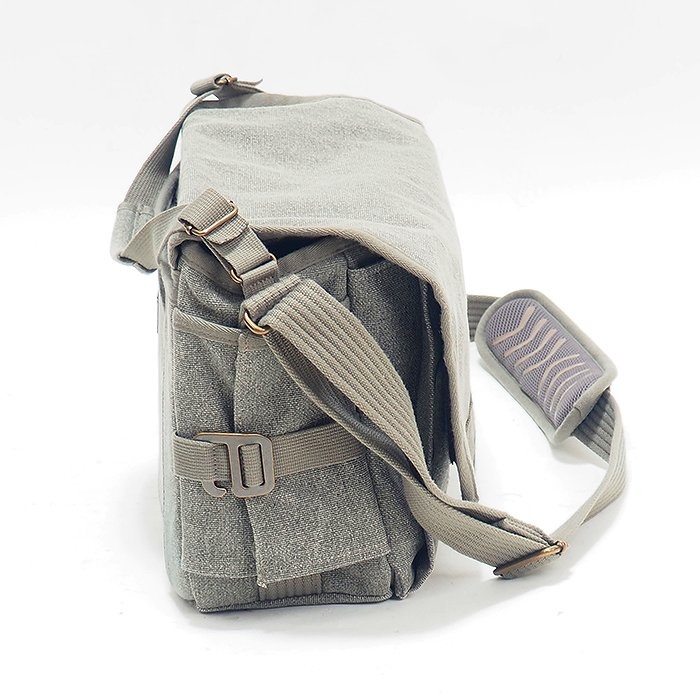 thinkTANKphoto レトロスペクティブ7 V2.0 パインストーン カメラバッグ