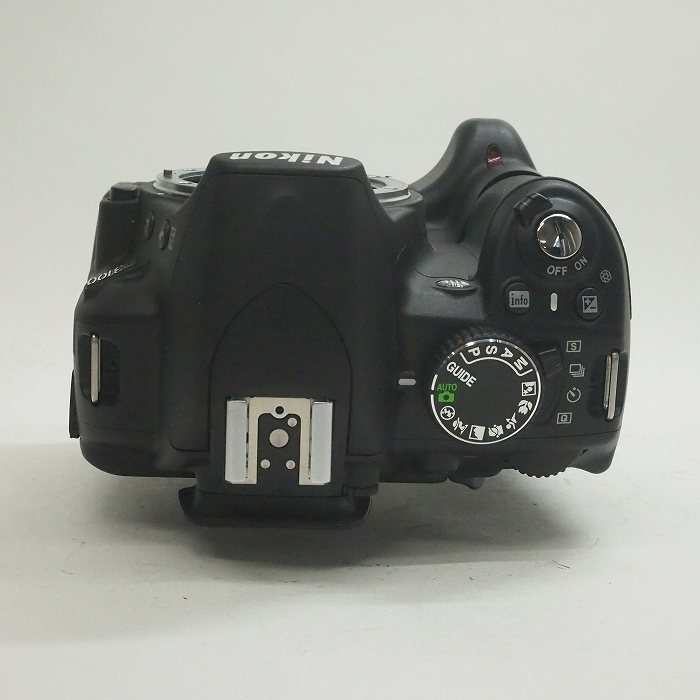 ニコン D3100+社外バッテリーグリップ