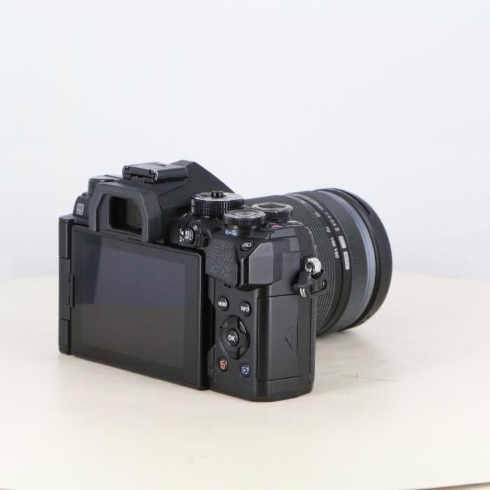 オリンパス OM-D E-M5 MARK3 14-150II レンズキット ブラック