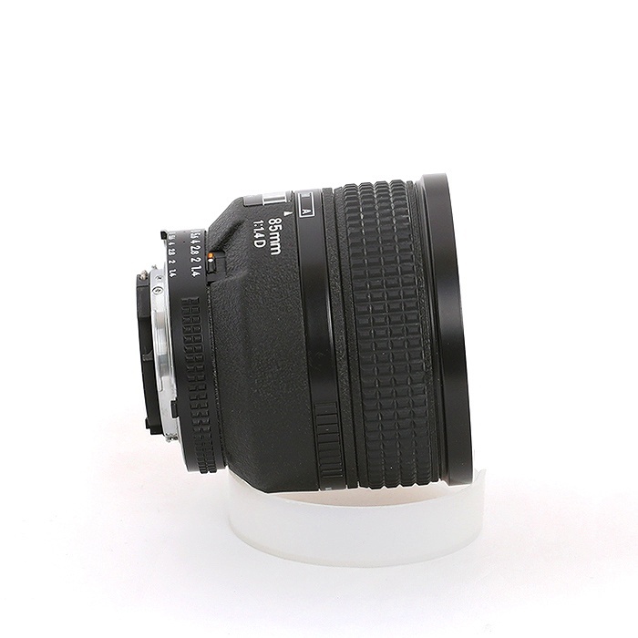 ニコン AF 85/1.4D