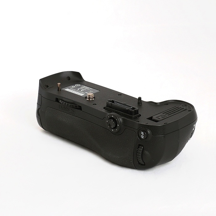 ニコン MB-D12