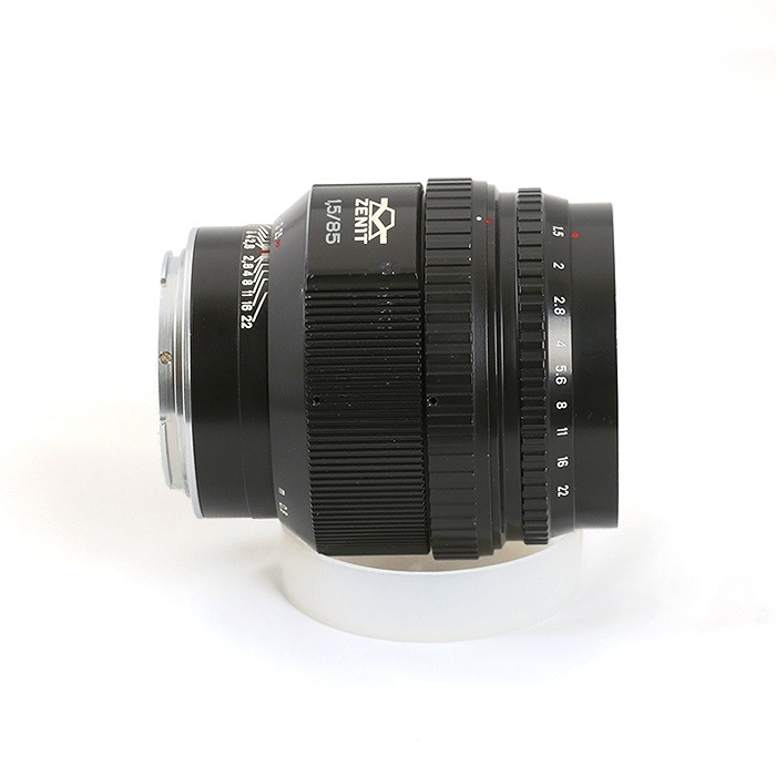 ロシア製 ヘリオス 40-2-C 85/1.5 (キヤノンEFマウント)