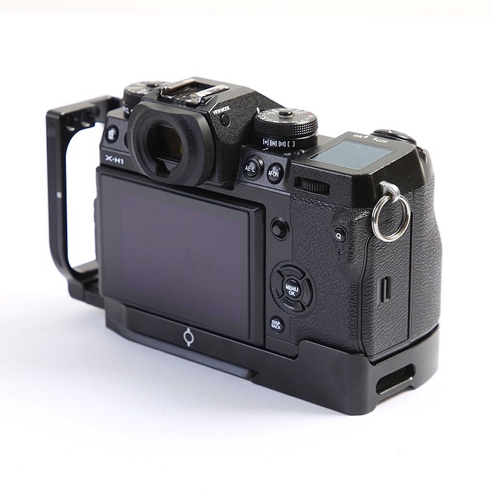 フジフイルム X-H1 ボデイ＋SmallRig