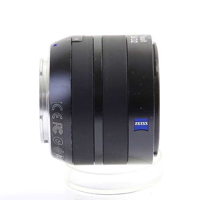 ツアイス TOUIT 1.8/32 X-MOUNT