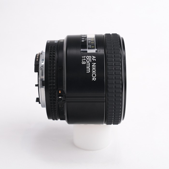 ニコン AI AF 85/1.8