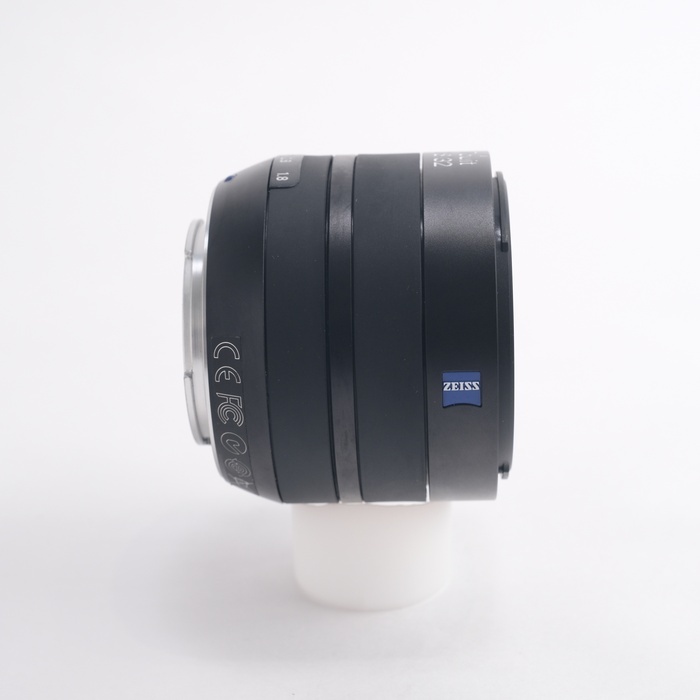 ツアイス ツアイス TOUIT 1.8/32 フジXマウント