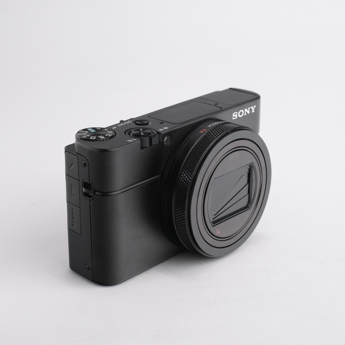 ソニー DSC-RX100M7