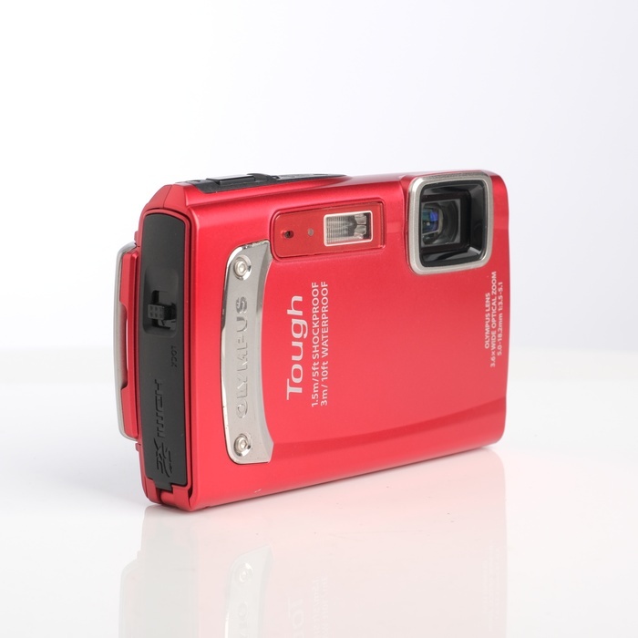オリンパス TOUGH TG-310 レッド
