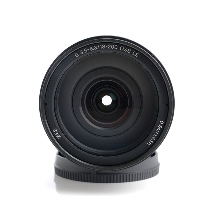ソニー E18-200/3.5-6.3 OSS LE