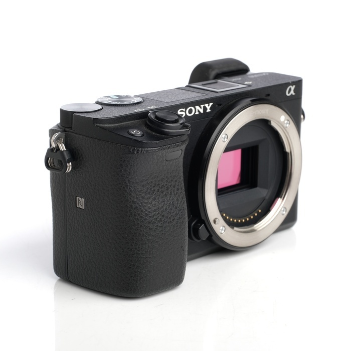 ソニー α6300 ボディ ILCE-6300