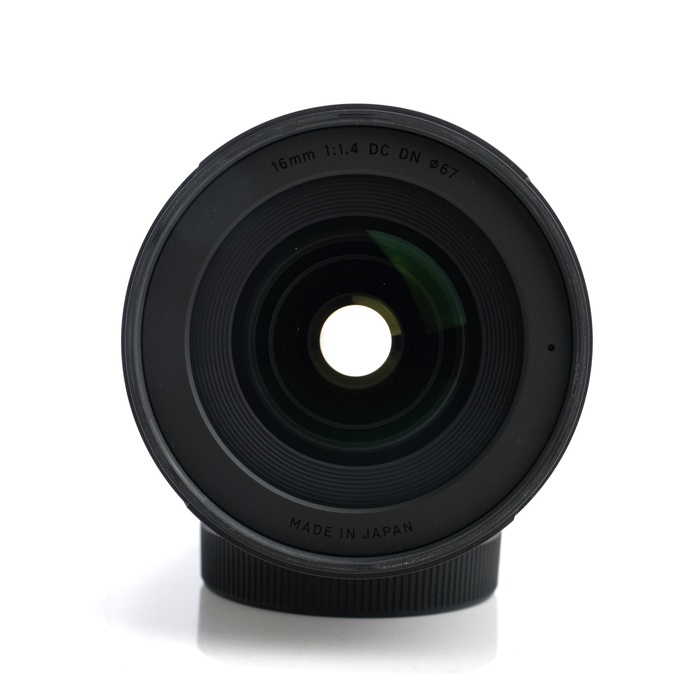シグマ 16/1.4 DC DN CONTEMPORARY マイクロフオーサーズ