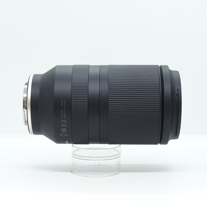 タムロン 70-180/F2.8 DI3 VXD A056SF