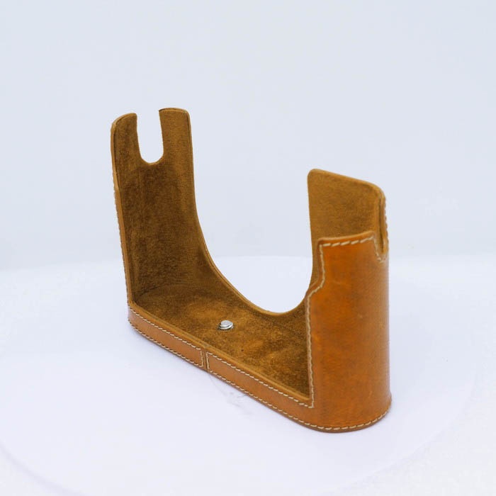 ライカ 19567 Q2用プロテクター ブラウン