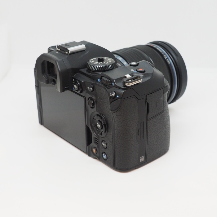 OM SYSTEM OM-1 MARKII 12-40/F2.8 PROIIキツト