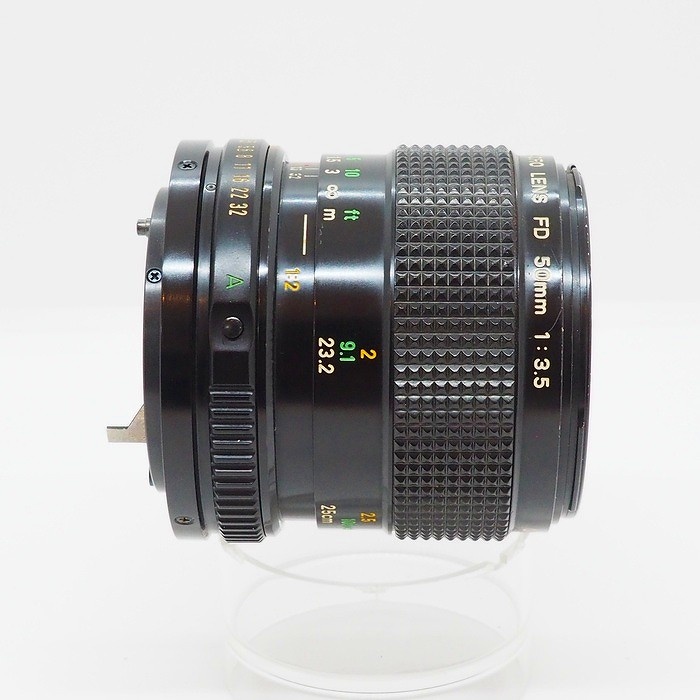 キヤノン New FD 50/3.5 マクロ