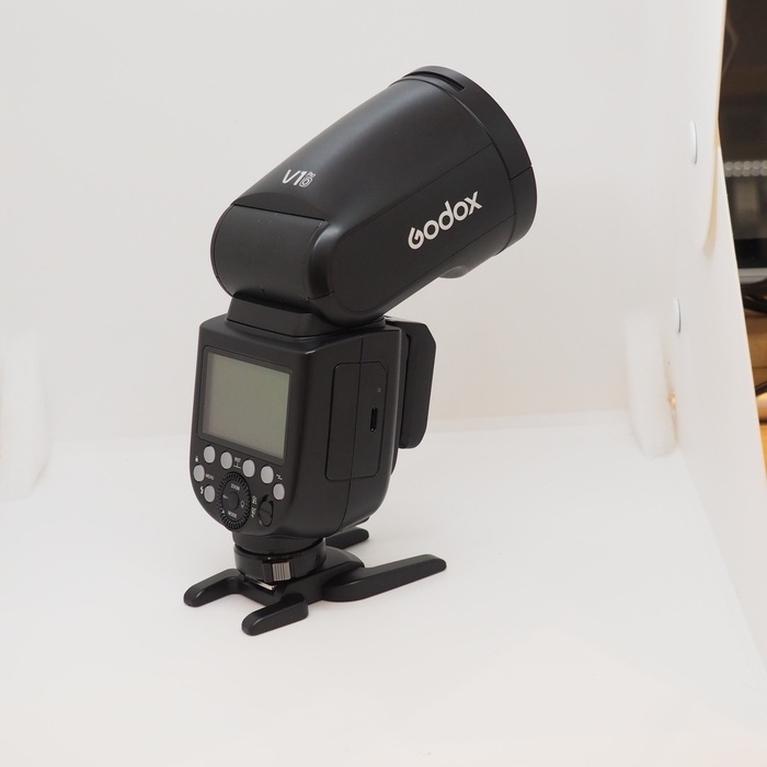 GODOX V1Pro-O ラウンドフラッシュ オリンパス/OM/パナソニック用